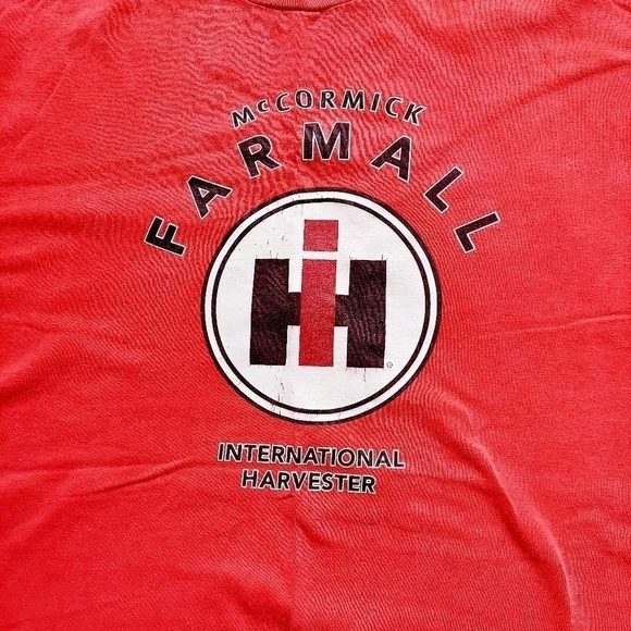 VTG Farmall Tractor Farming Distressed T Shirt Size XL International Harvester - Picture 7 of 12